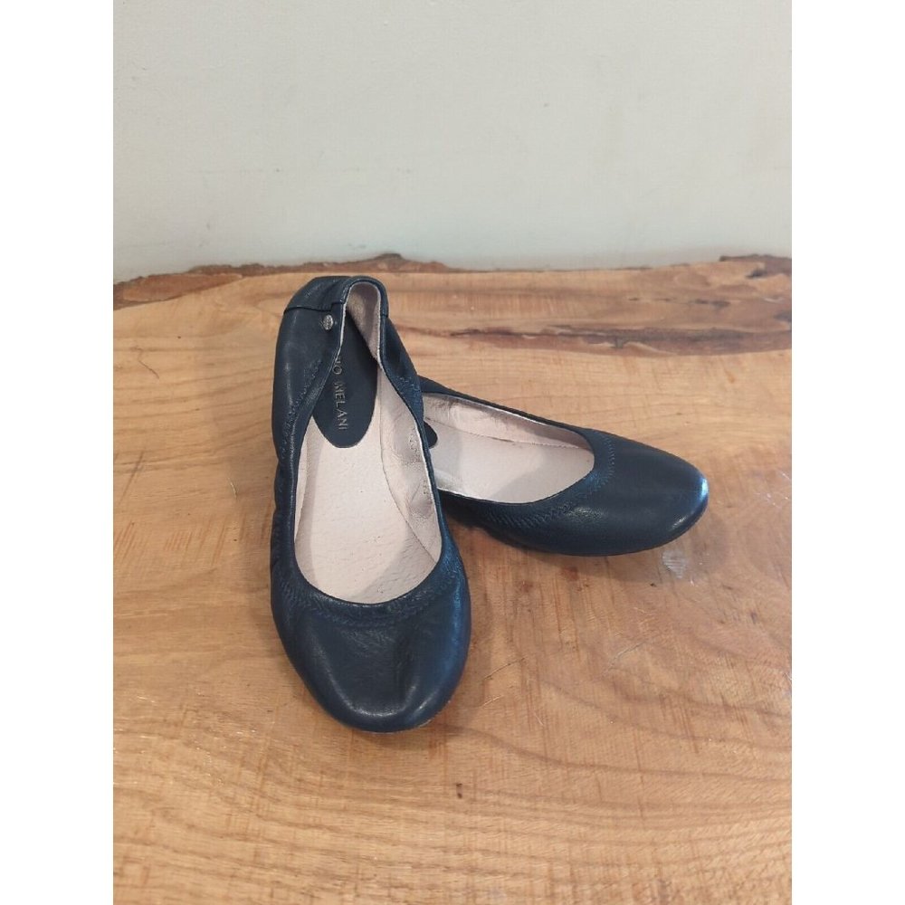 Antonio Melani Black Leather Ballet Flats Womens Size 6M.